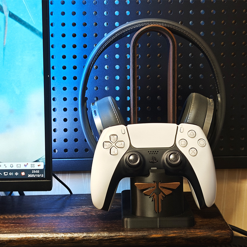 Penyangga Earphone Bertema Ani - Gaming Console For Tv ulasan dan harga